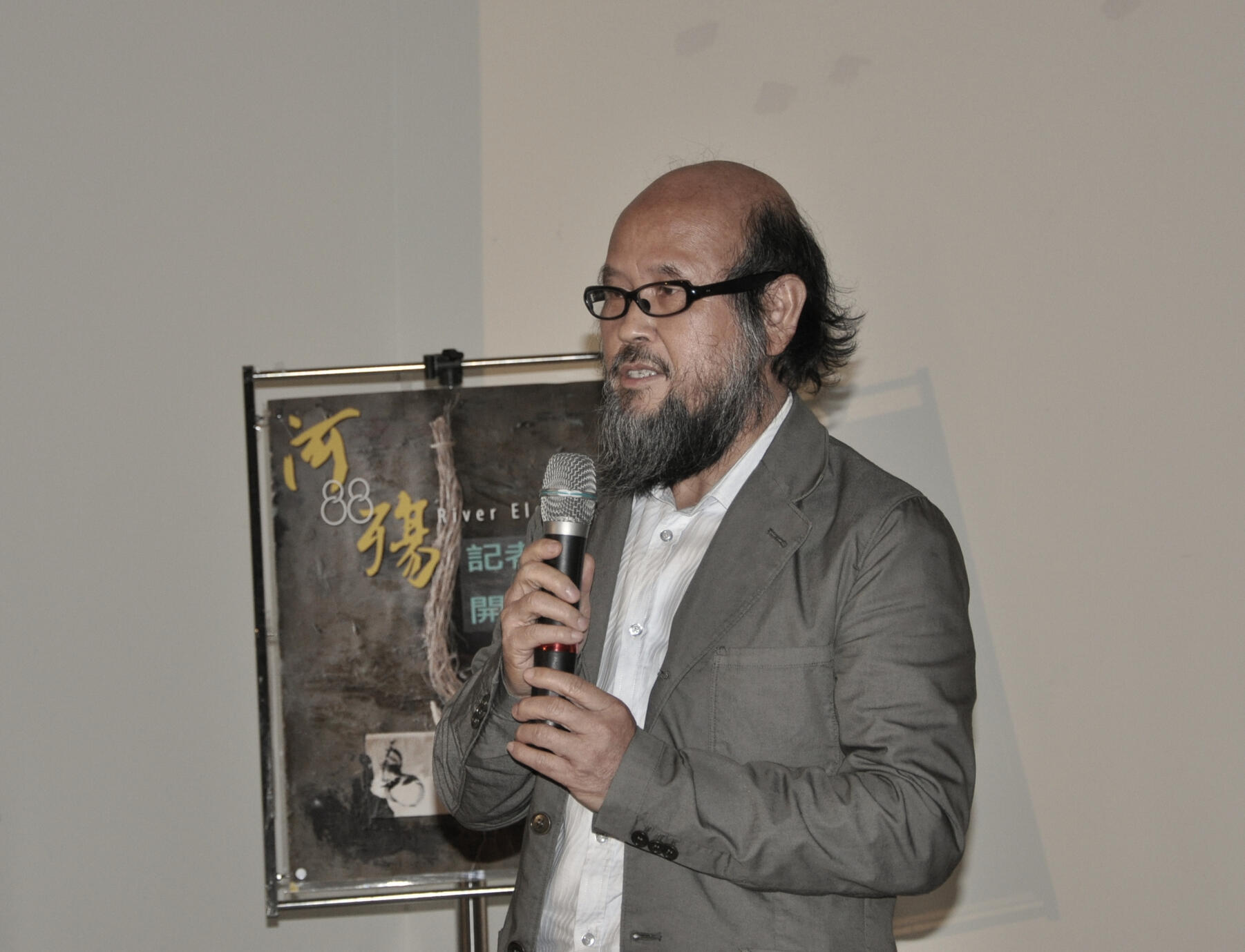 15.讓美與反省同時進入生活，是我一直在做的事。