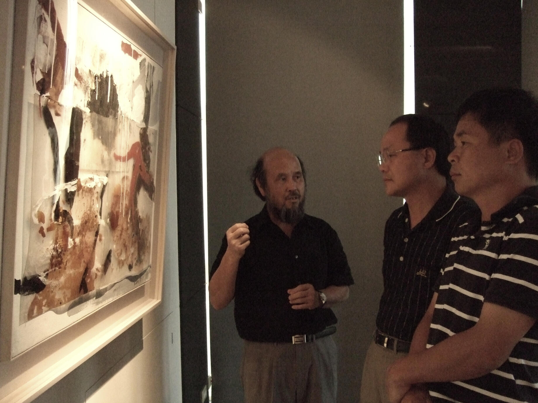 5.我希望觀者在畫前思考：我們如何與海洋共享未來？